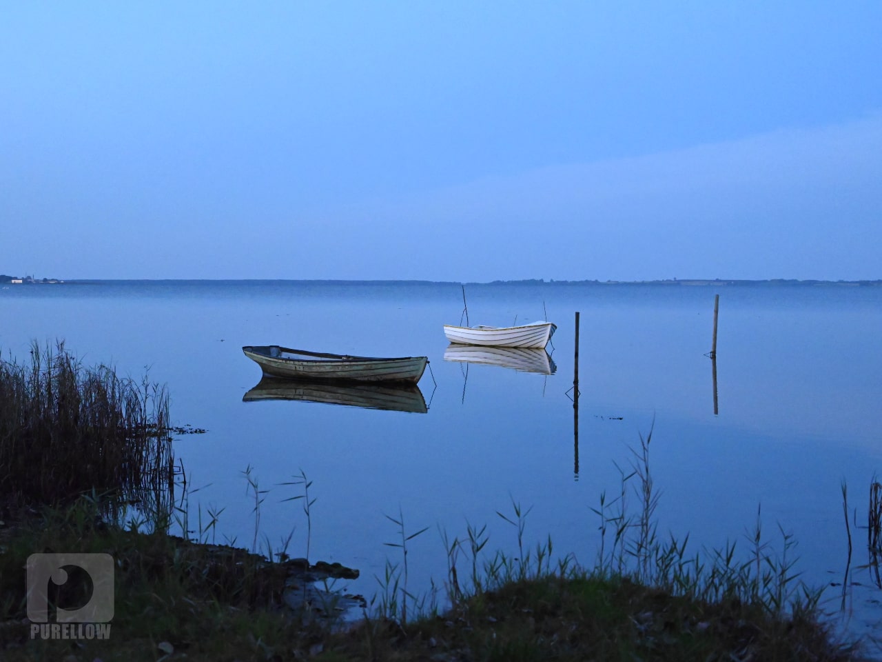 Både i stille vand i Stege Bugt
